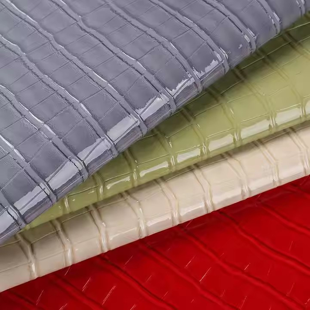 人造革制造商专利鳄鱼纹PU合成革亮面鳄鱼皮人造PU箱包鞋革