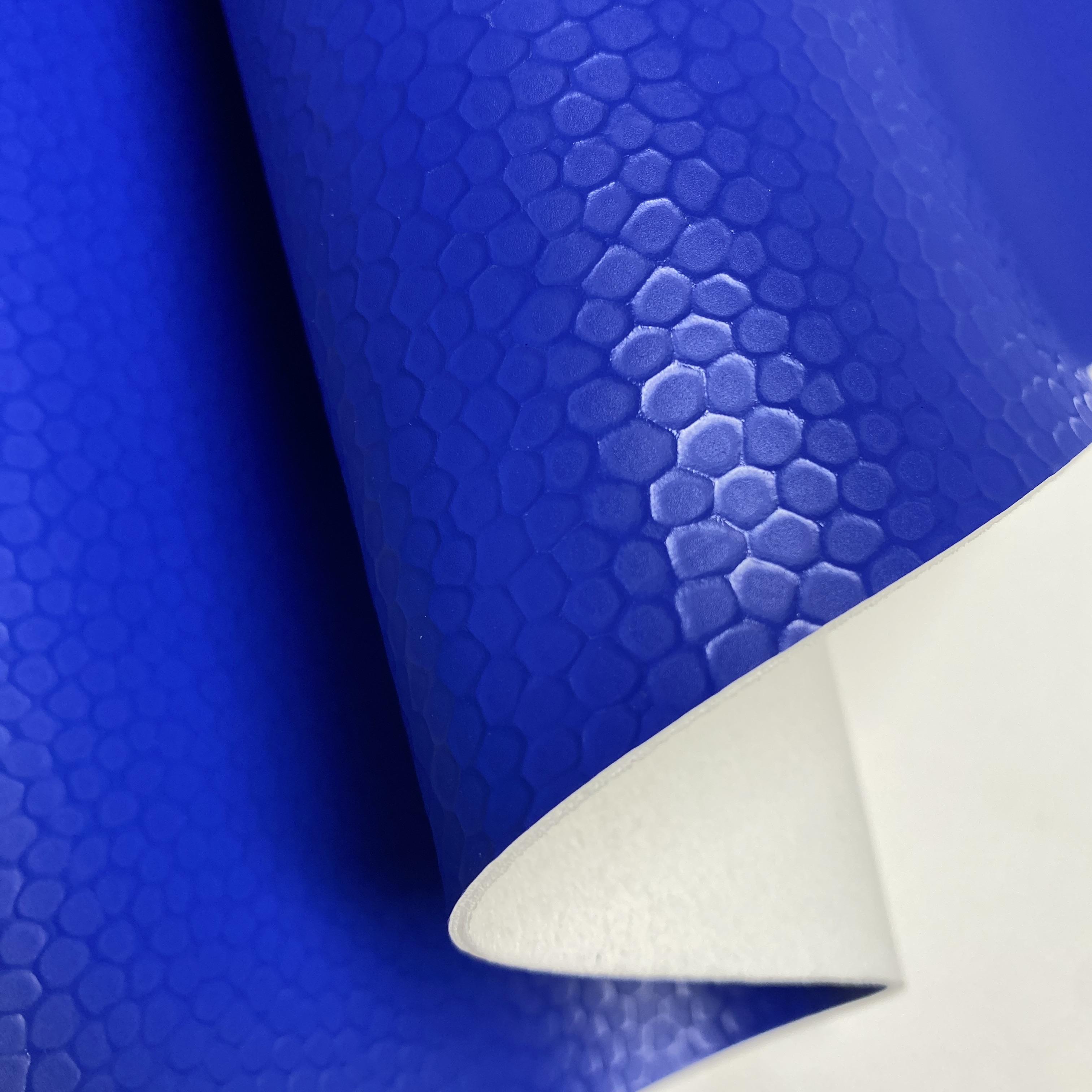 运动球用压花PU皮革材料