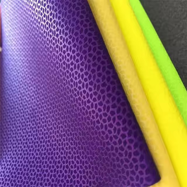 定制高品质新款设计运动鞋材料