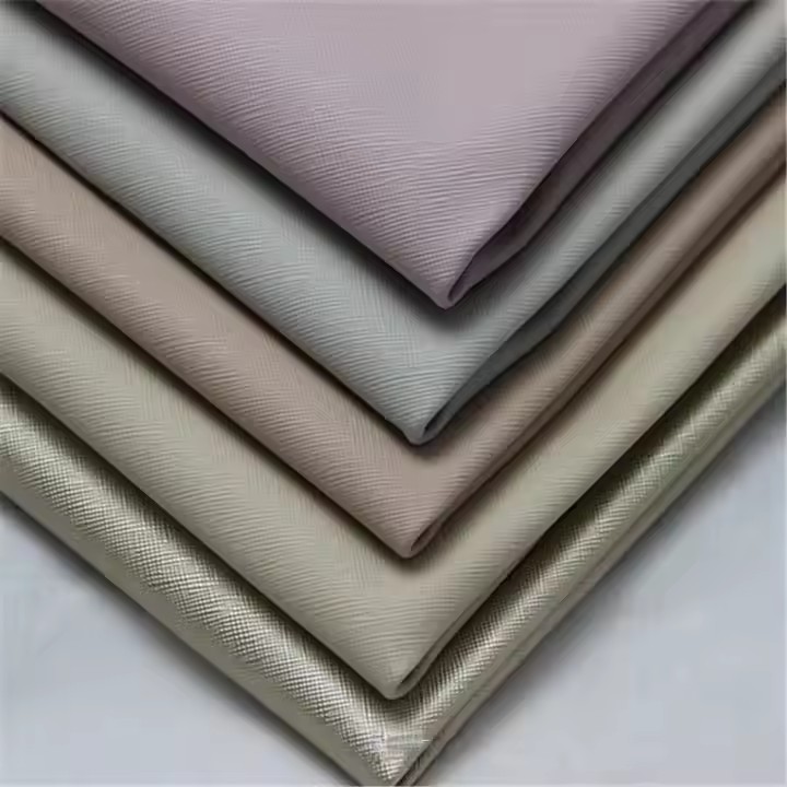 1.2MM Saffiano 耐磨 PVC 皮革面料压花图案人造革箱包手袋鞋子文具眼镜