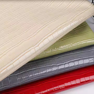 人造革制造商专利鳄鱼纹PU合成革亮面鳄鱼皮人造PU箱包鞋革