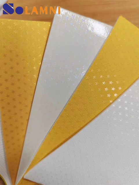 Materiale in pelle sintetica Crystal PU per la realizzazione di calcio