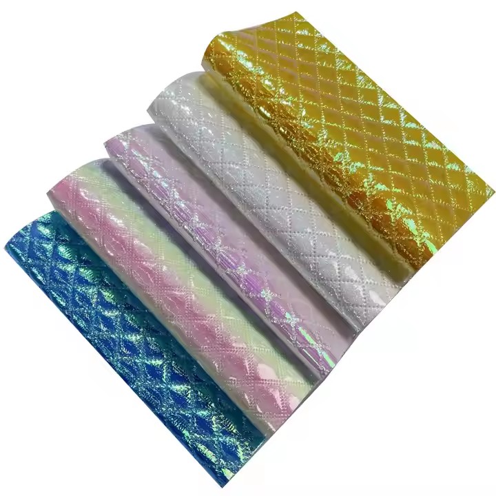 闪光镜面压花绗缝面料合成皮革防水化妆包鞋类箱包家居装饰