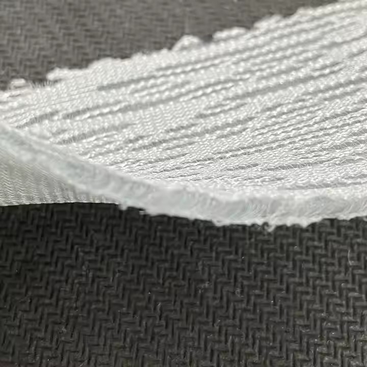 الجملة 305gsm 100٪ البوليستر ساندويتش الهواء شبكة النسيج تصميم جديد 2.5 مم للأحذية الرياضية وحقائب الظهر