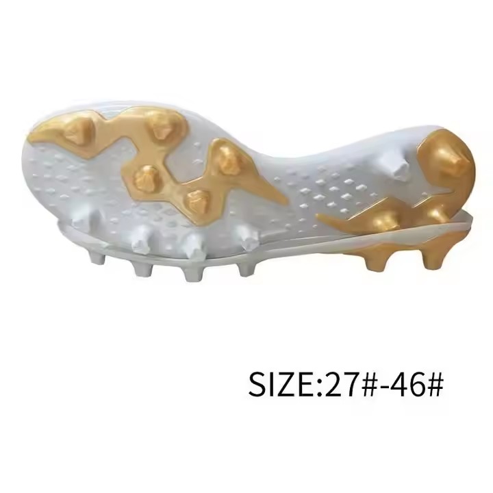 Ny type TPU fotballskos&aring;ler 