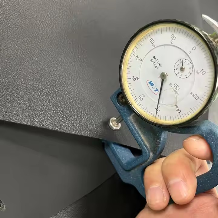 zapato de cuero de microfibra