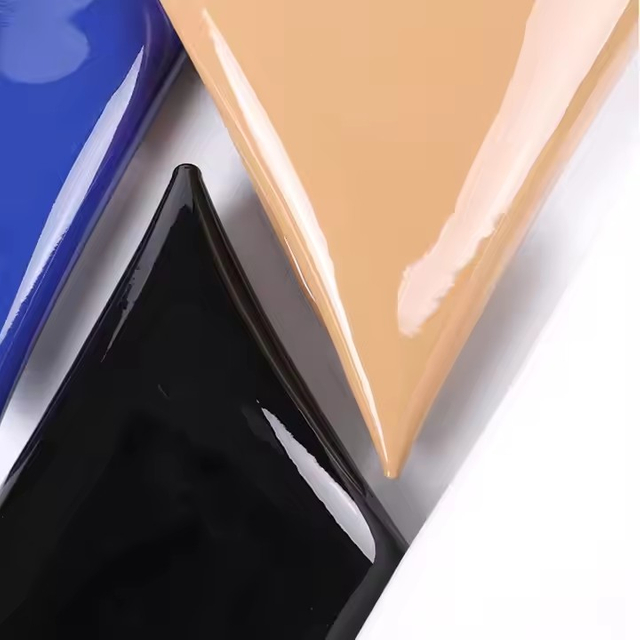 批发新款超细纤维光面镜面防水漆皮PU合成革