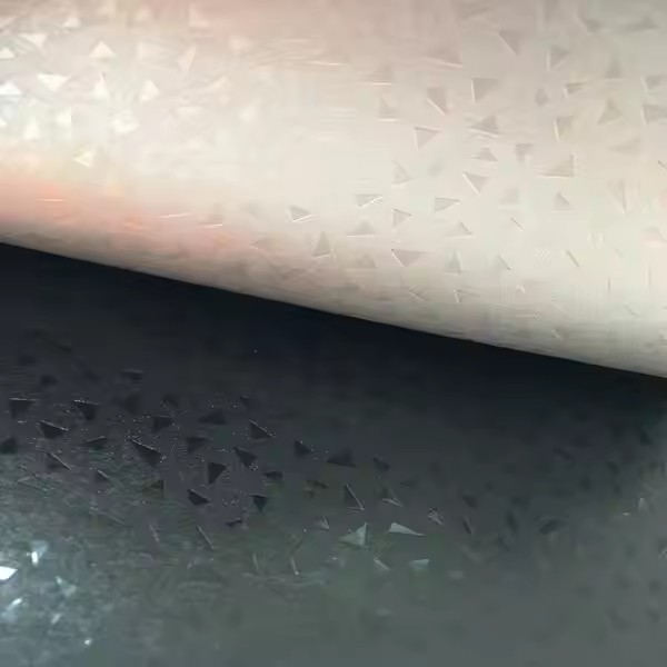 1.5毫米闪亮多彩耐磨PVC皮革运动鞋革 