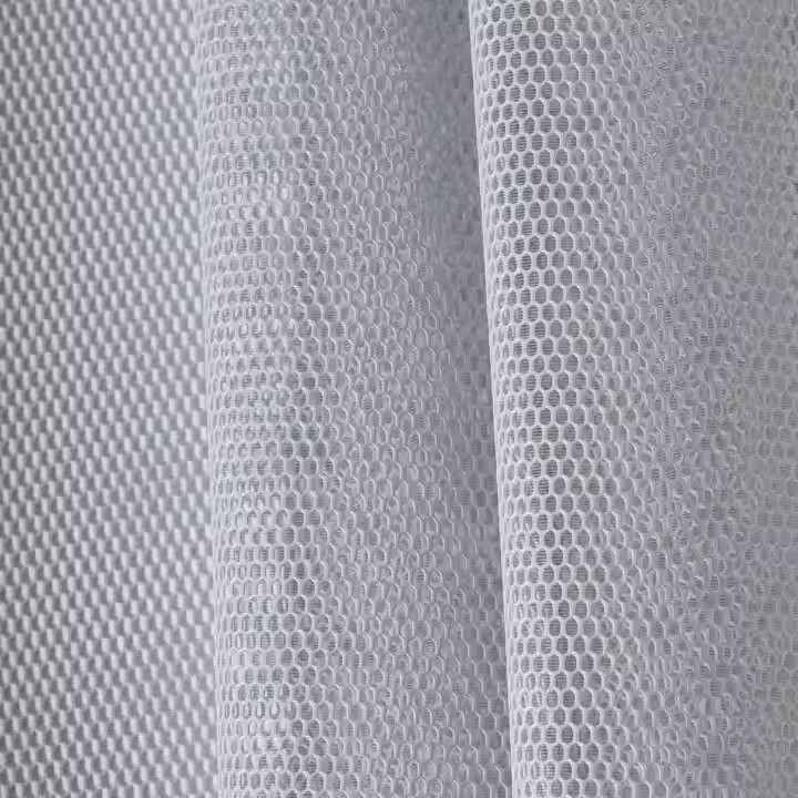 Tejido 3D multicolor personalizado de f&aacute;brica tejido de malla de capa de aire 100% poli&eacute;ster para fabricar sillas y zapatos para asientos de autom&oacute;vil